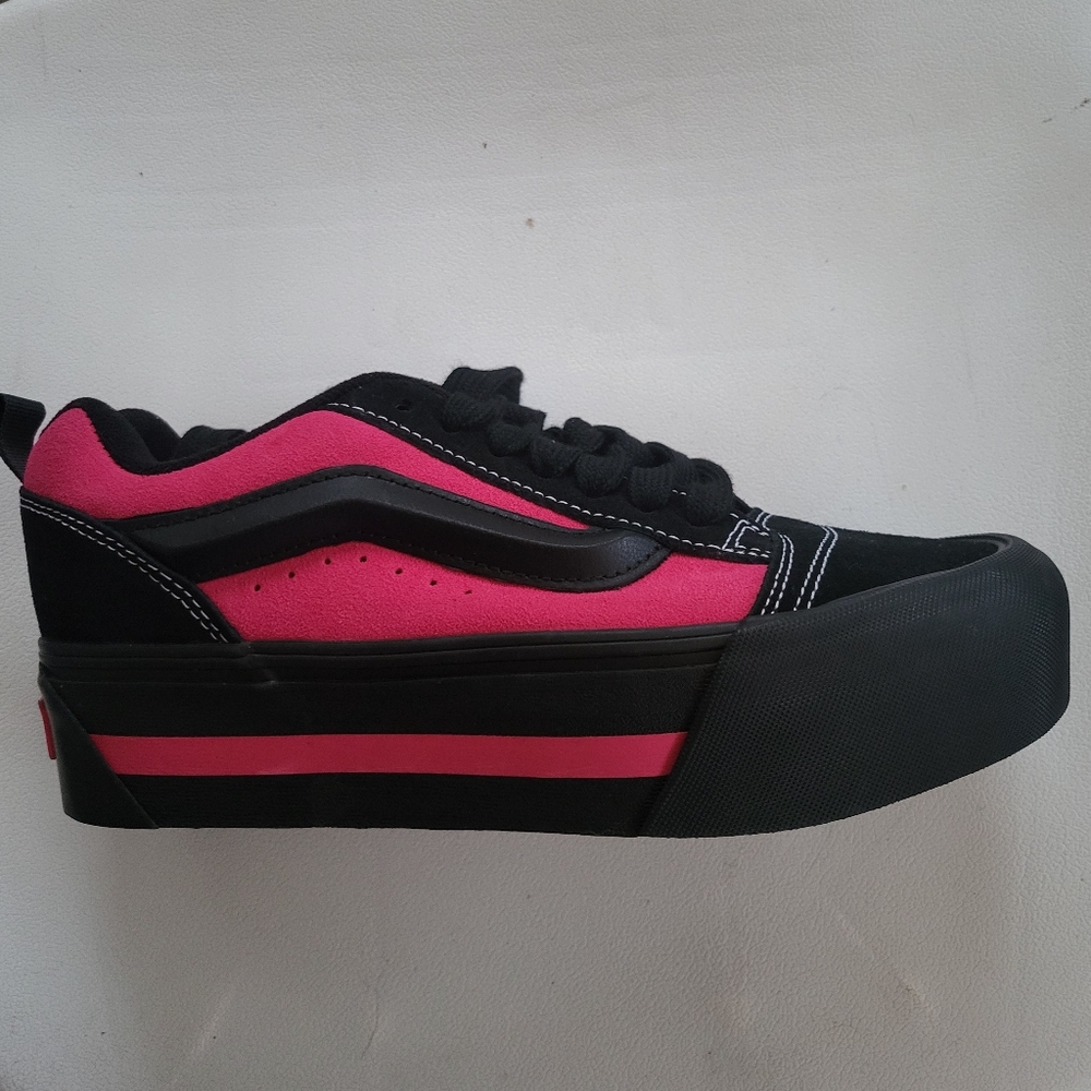 Vans Women's Bold Black and Pink Sneakers - Picture 10 of 11